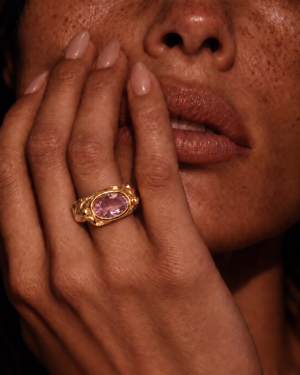 Ring Dalí Pink Stone Gold