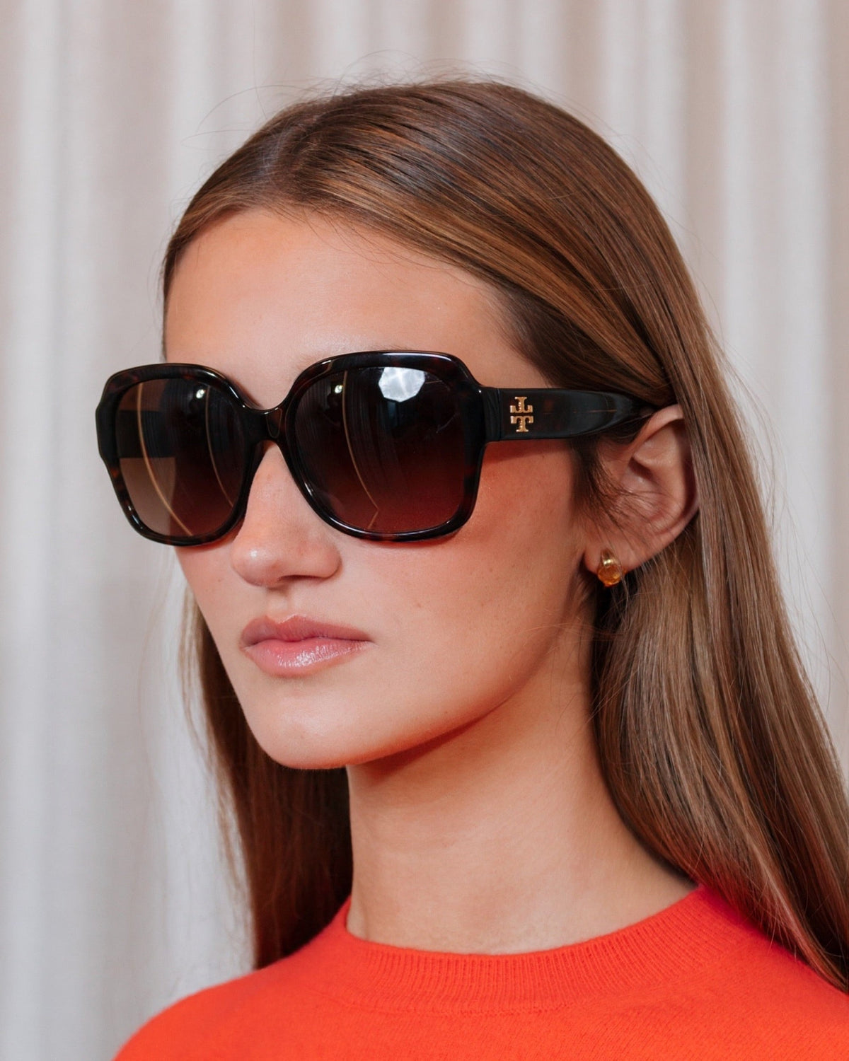 Óculos Tory Burch Tortoise
