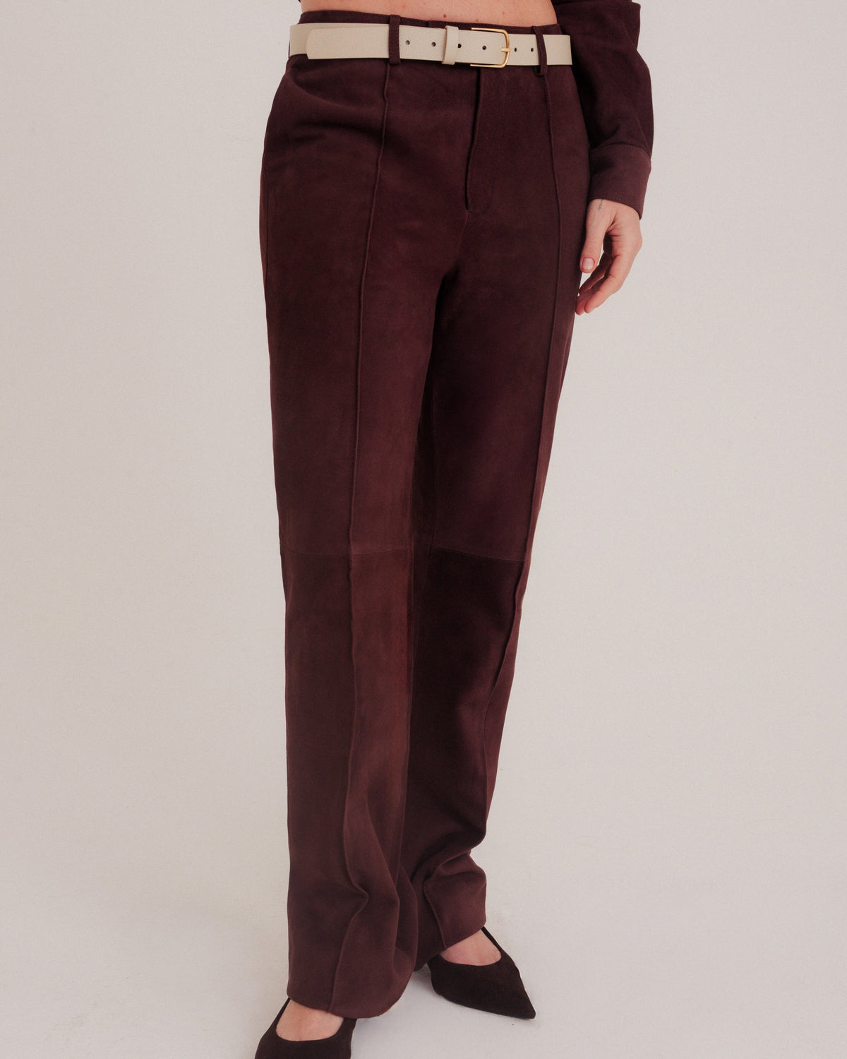 Line Tailored Pants Feather Brown by NADI 2