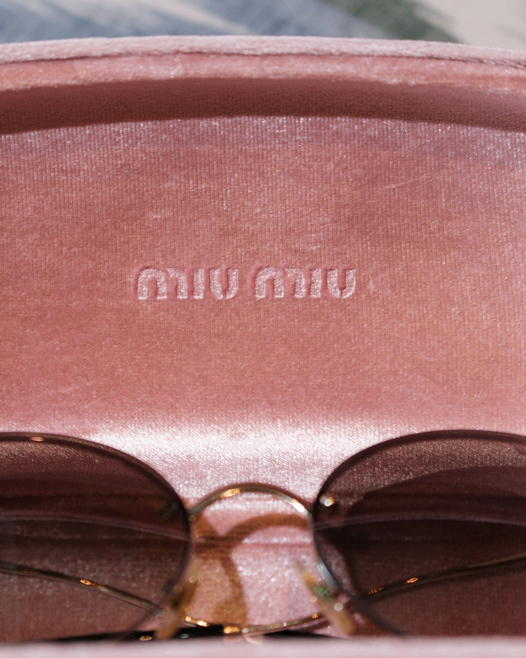 Óculos Miu Miu Manière