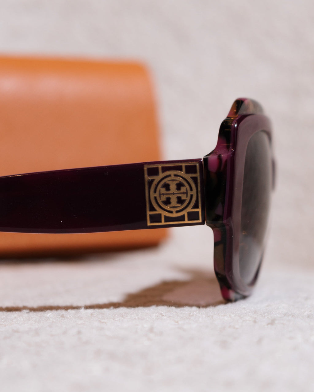 Óculos Tory Burch Tortoise Roxo