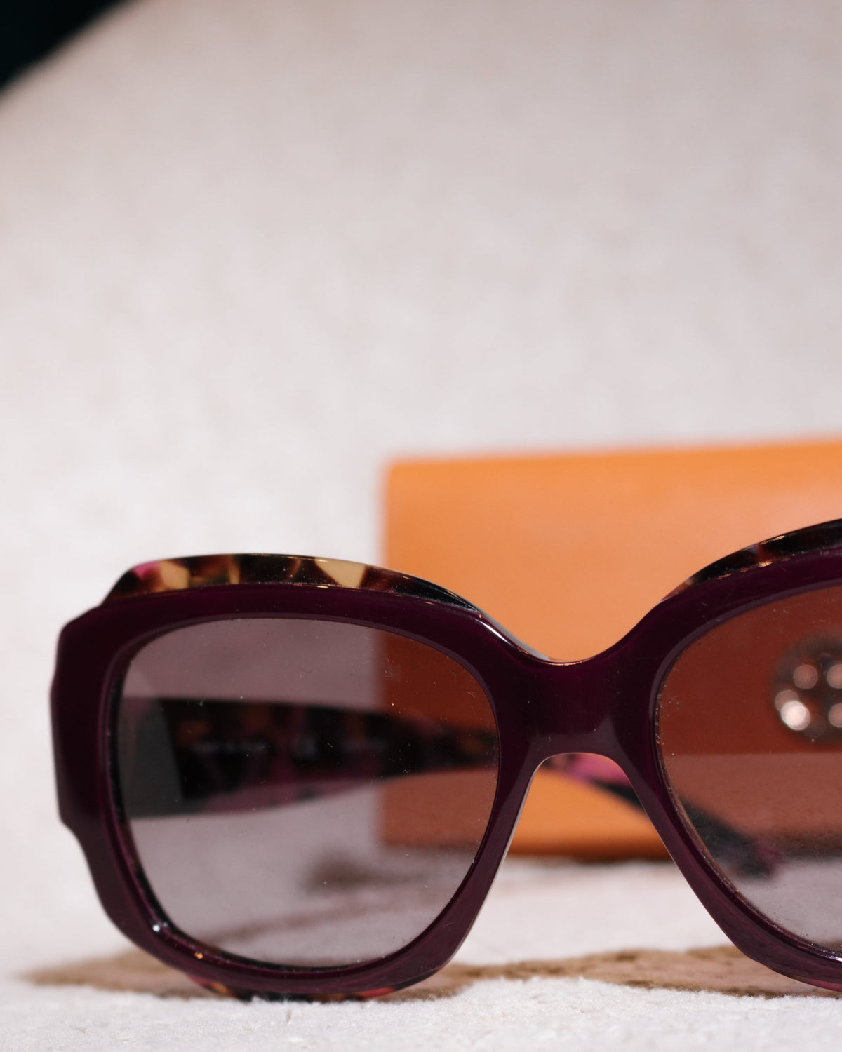 Óculos Tory Burch Tortoise Roxo